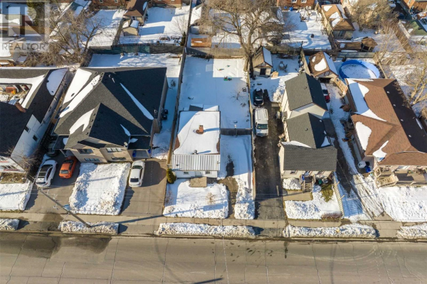 226 TORONTO AVE, Oshawa