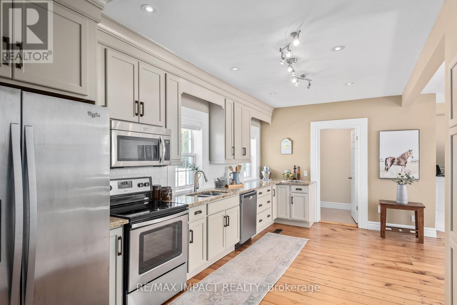 Listing E5996140 - Large Photo # 13