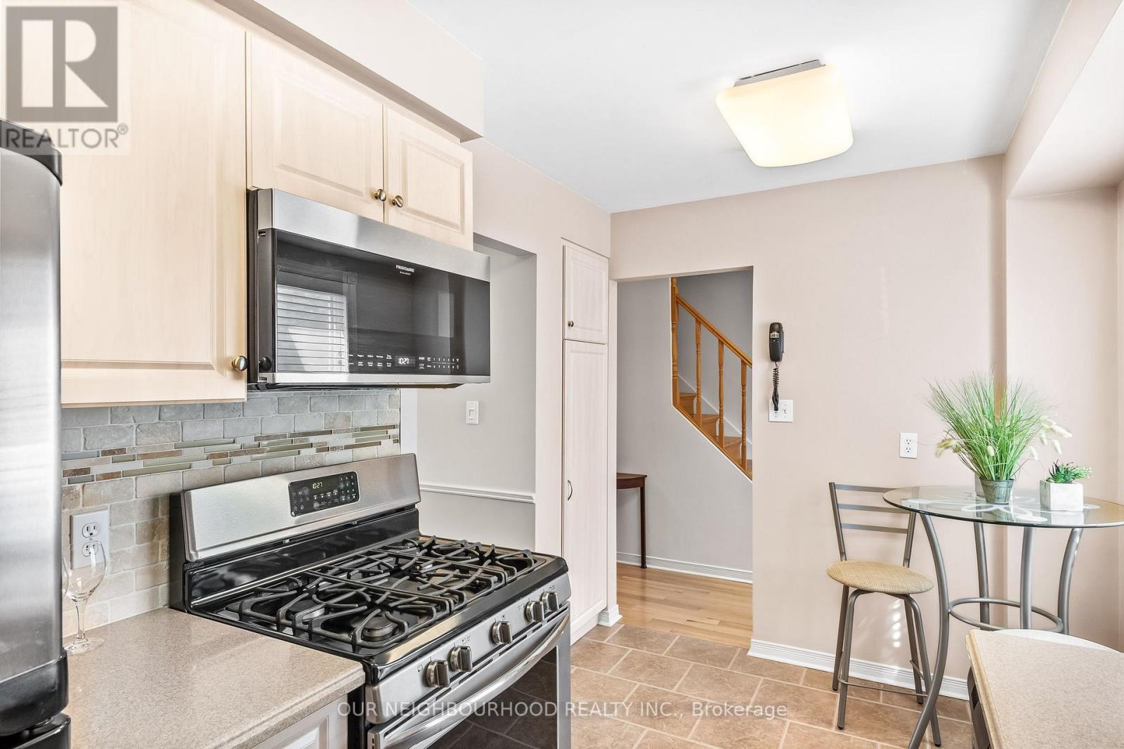 Listing E6027088 - Large Photo # 9