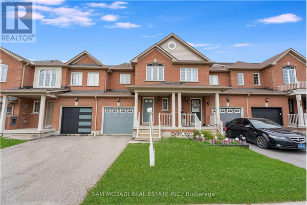 6 RICH CRES, Whitby