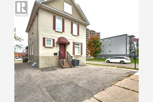 25 COLBORNE ST W, Oshawa