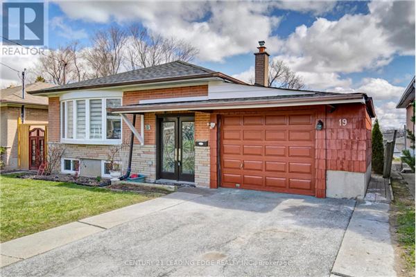 19 STEVENVALE DR, Toronto