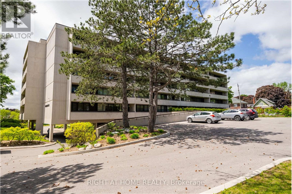 #105 -120 ELGIN ST W, Oshawa
