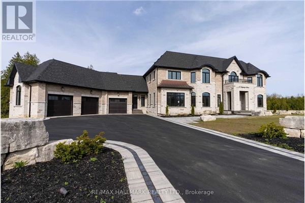 15 CALISTOGA DR, Whitby