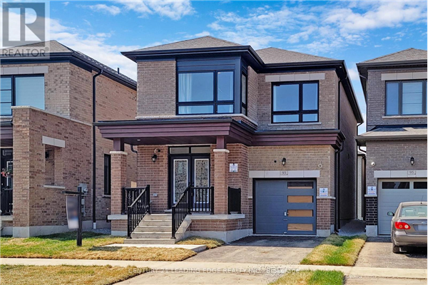 93 CONARTY CRES, Whitby