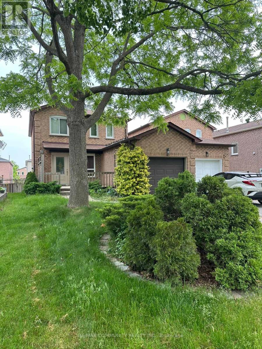 #MAIN -65 HEWITT CRES, #Main