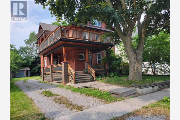 104 BROCK ST E, Oshawa