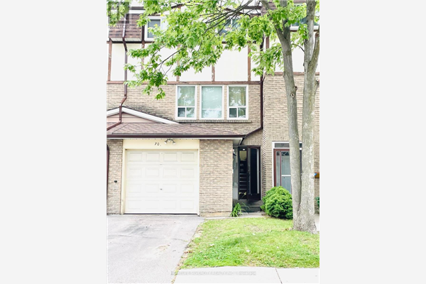 #70 -44 CHESTER LE BLVD N, Toronto