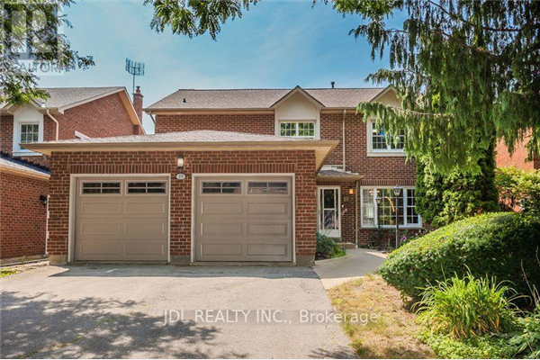 19 RICE DR W, Whitby