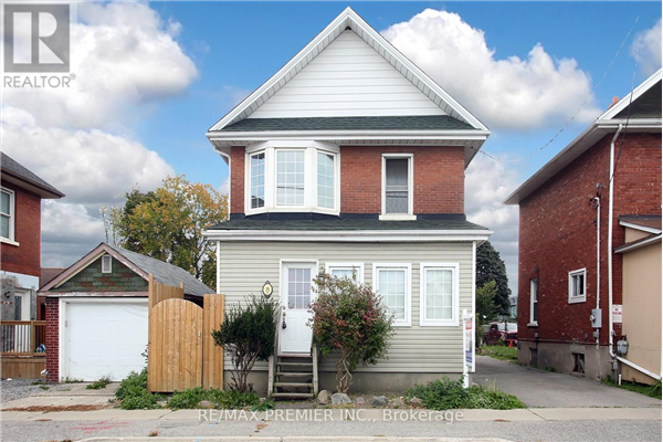15 JOHN ST E, Oshawa