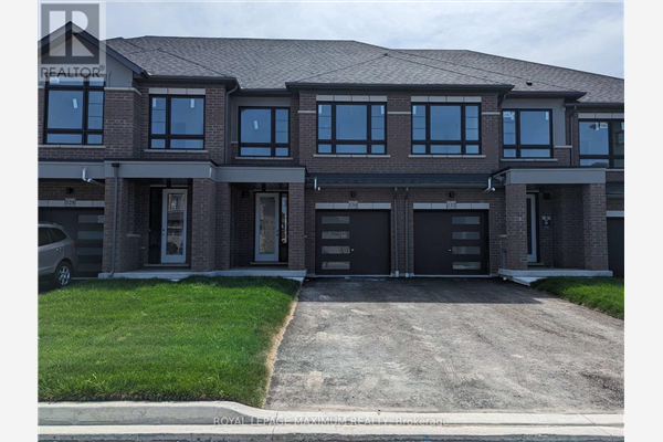 130 CLOSSON DR, Whitby