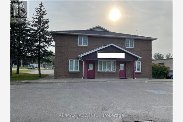 460 HOPKINS ST, Whitby