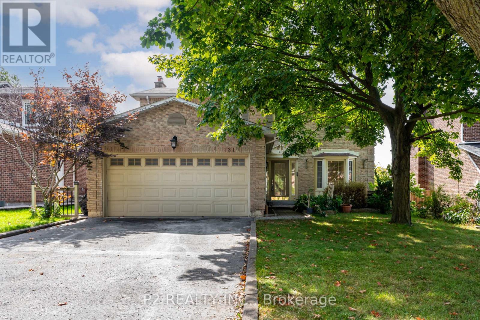 31 COLETTE DR
