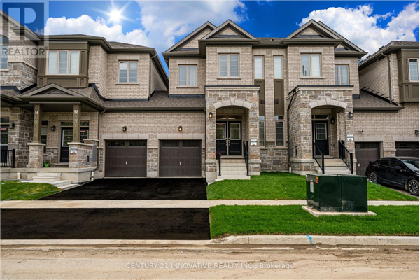 116 OGSTON CRES, Whitby