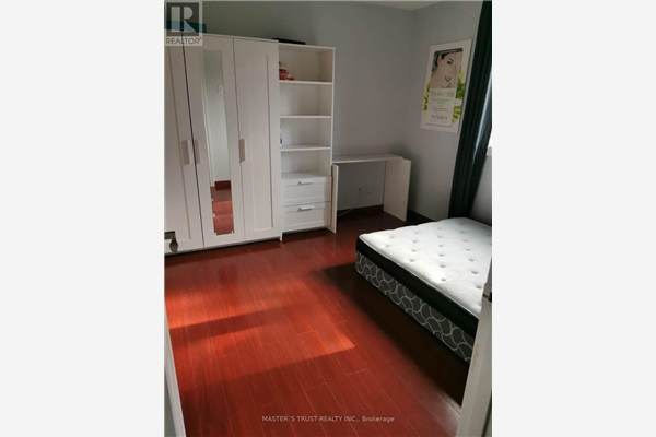 #2 -72 DUSAY PL, Toronto