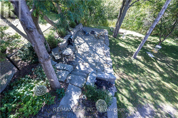 135 QUEEN ST, Clarington