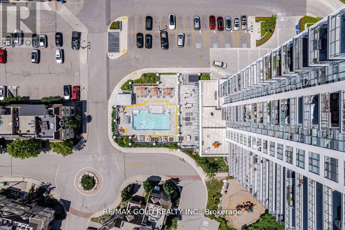 #LP03 -1255 BAYLY ST, #Lp03