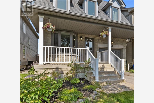 30 SETTLERS CRT, Whitby