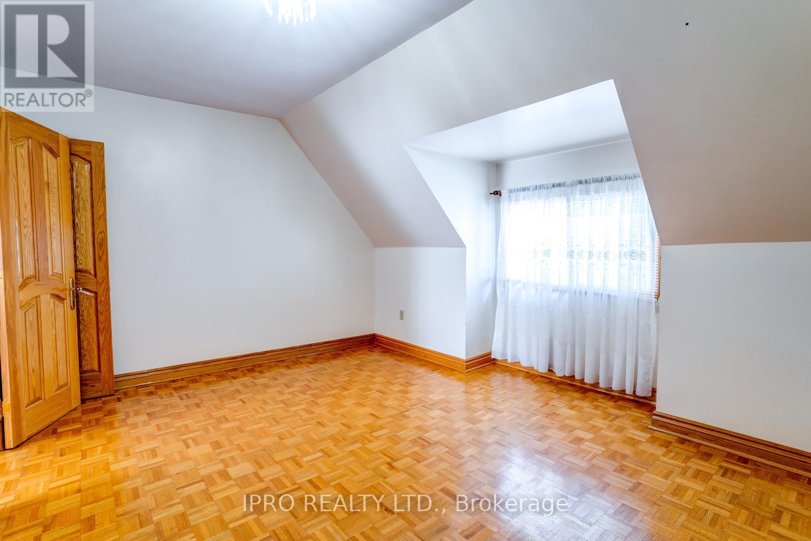 Listing E7009096 - Large Photo # 21