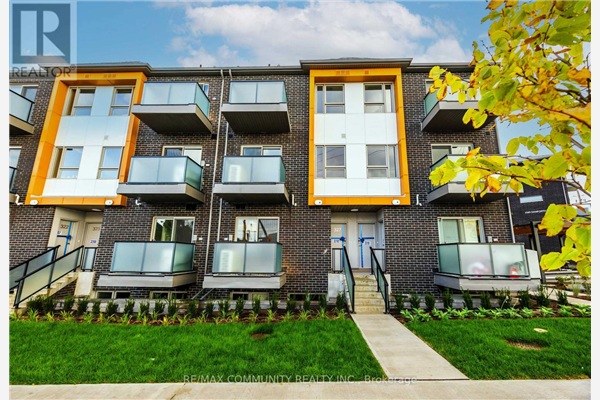 #327 -2787 EGLINTON AVE E, Toronto