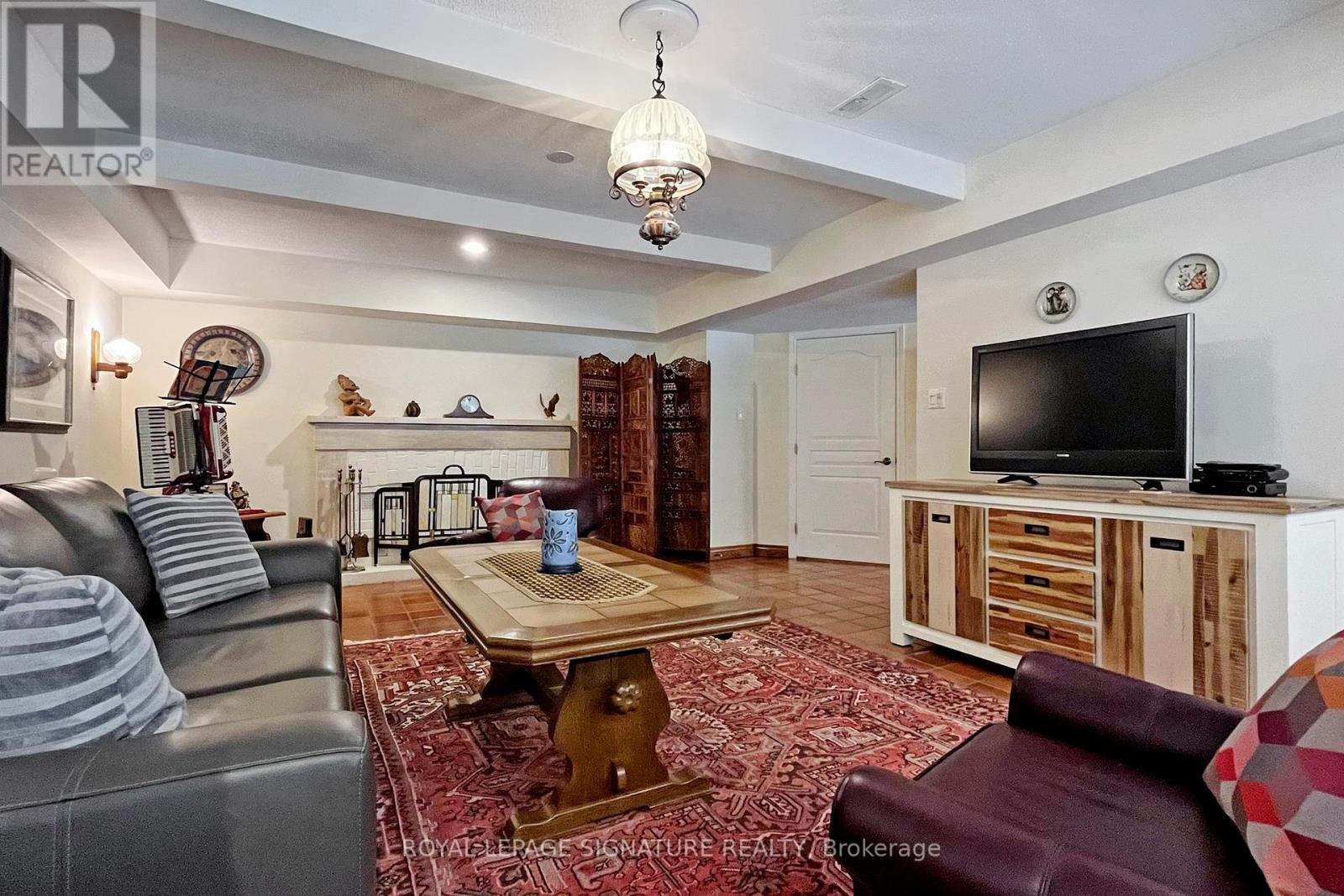 Listing E7010724 - Large Photo # 23