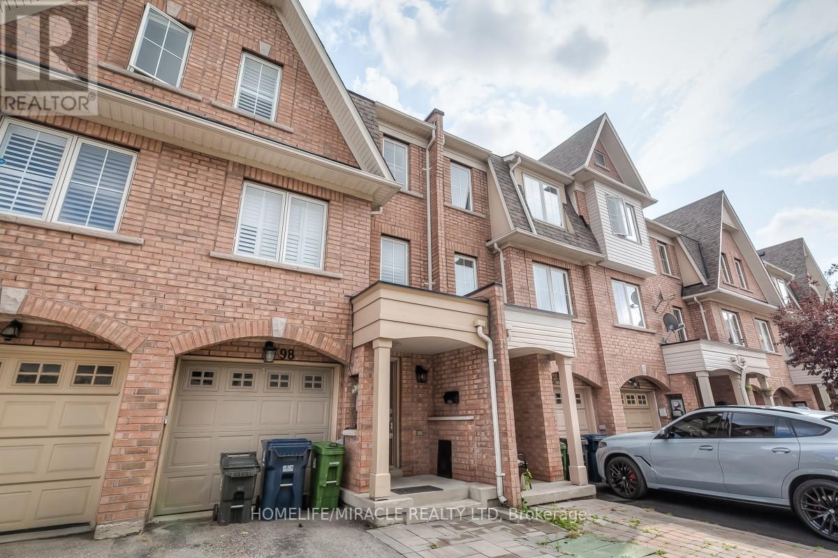 98 JENKINSON WAY