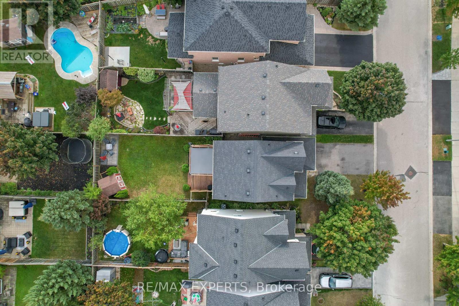 15 PRIMEAU AVE