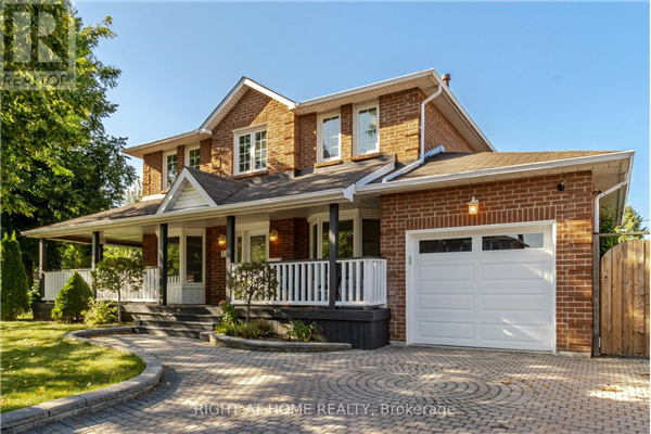 18 FLOWERS CRES, Ajax