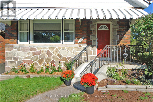 1264 KINGSTON RD, Toronto