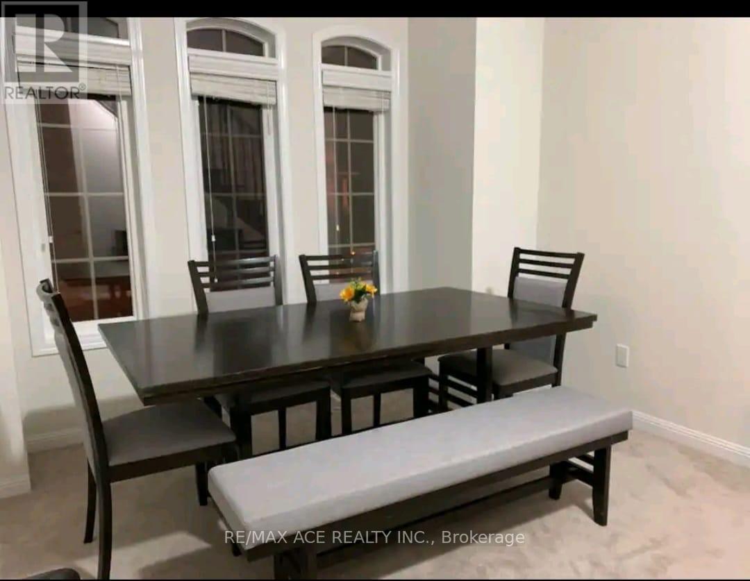 2 MCCLUSTEY AVE