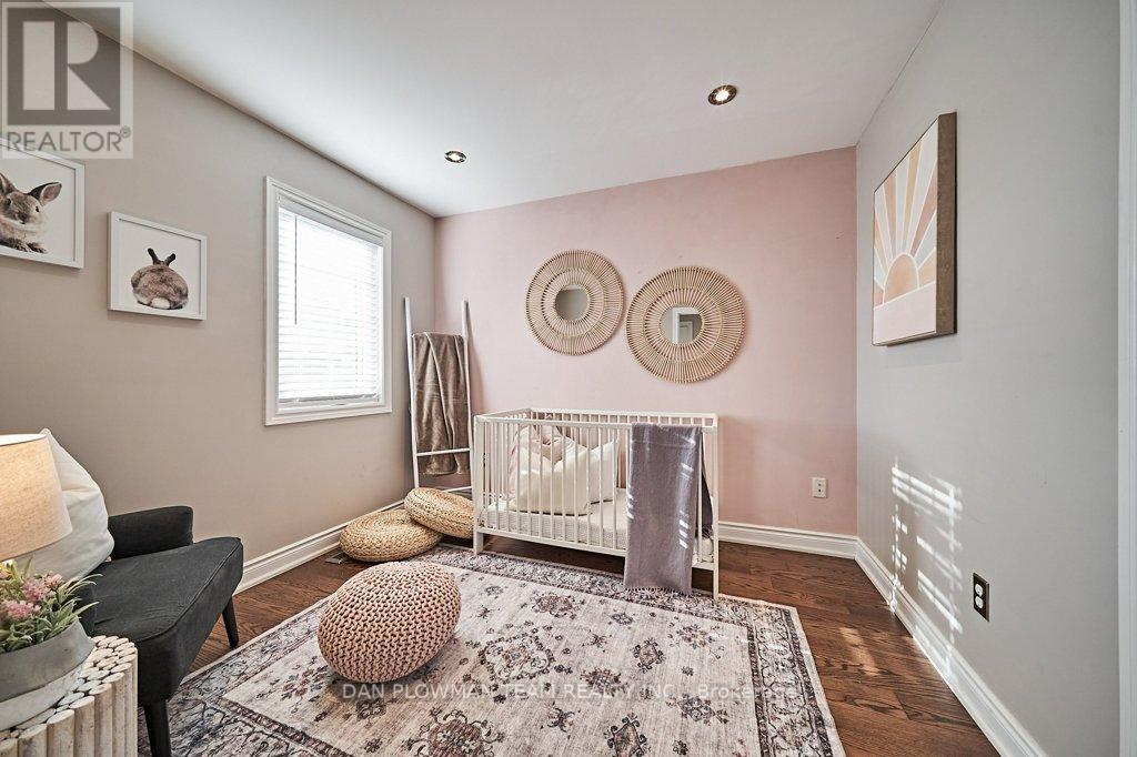 52 WESSEX DR