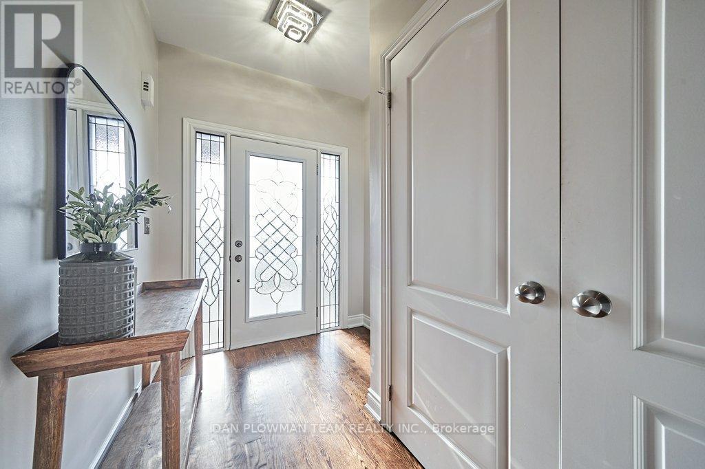 52 WESSEX DR