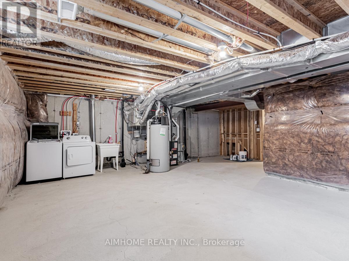 33 KILMARNOCK CRES