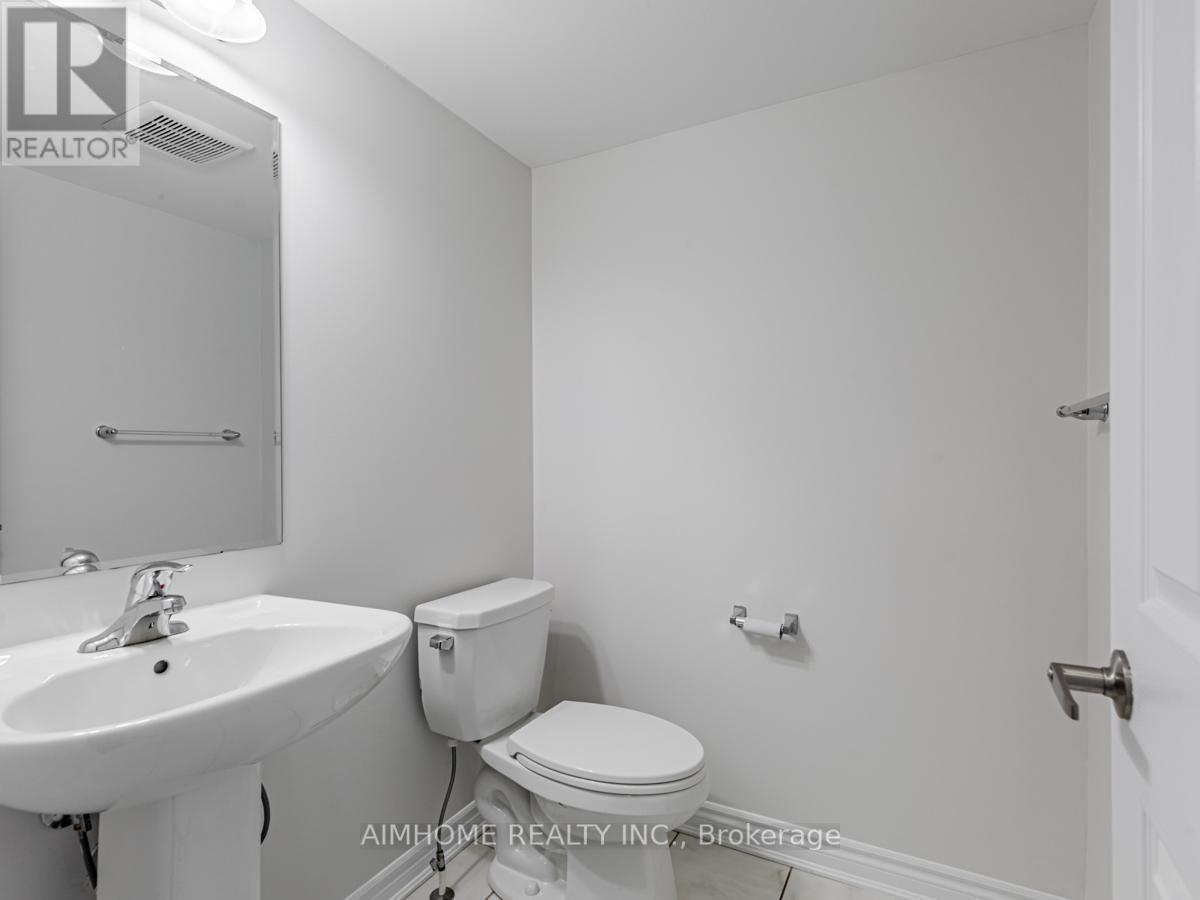 33 KILMARNOCK CRES