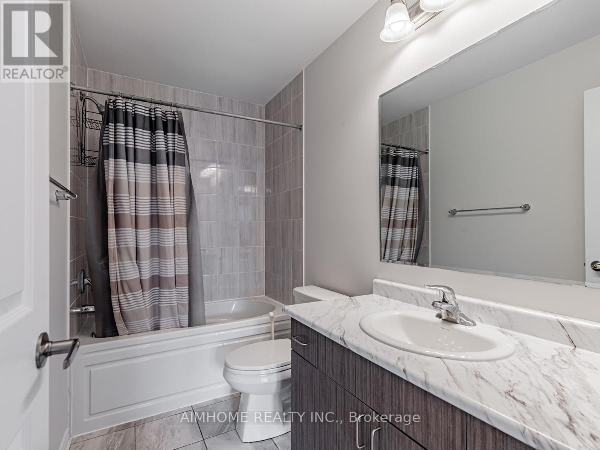 33 KILMARNOCK CRES