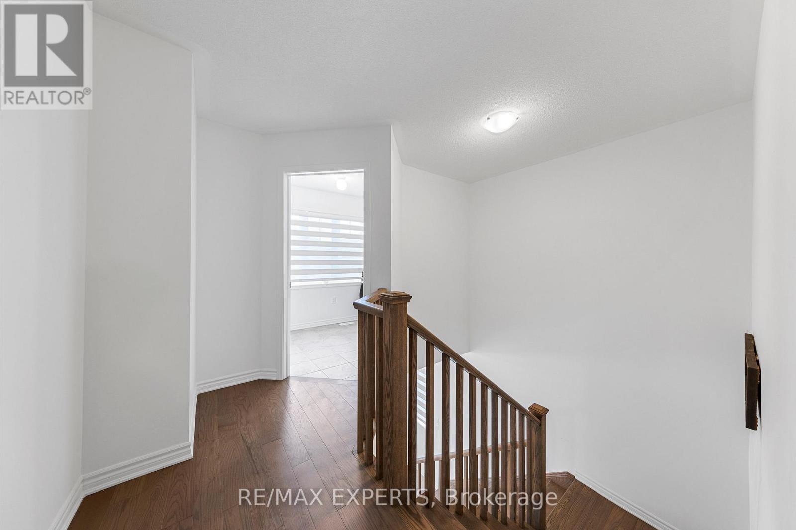1508 HONEY LOCUST PL