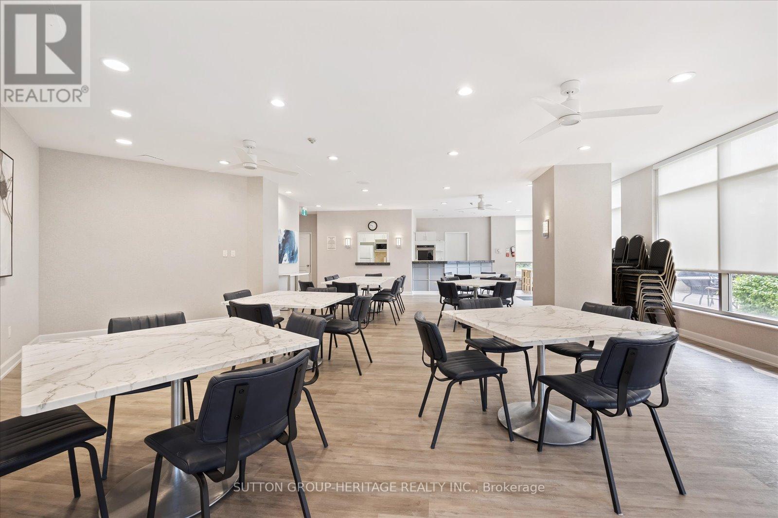 #314 -712 ROSSLAND RD E, #314