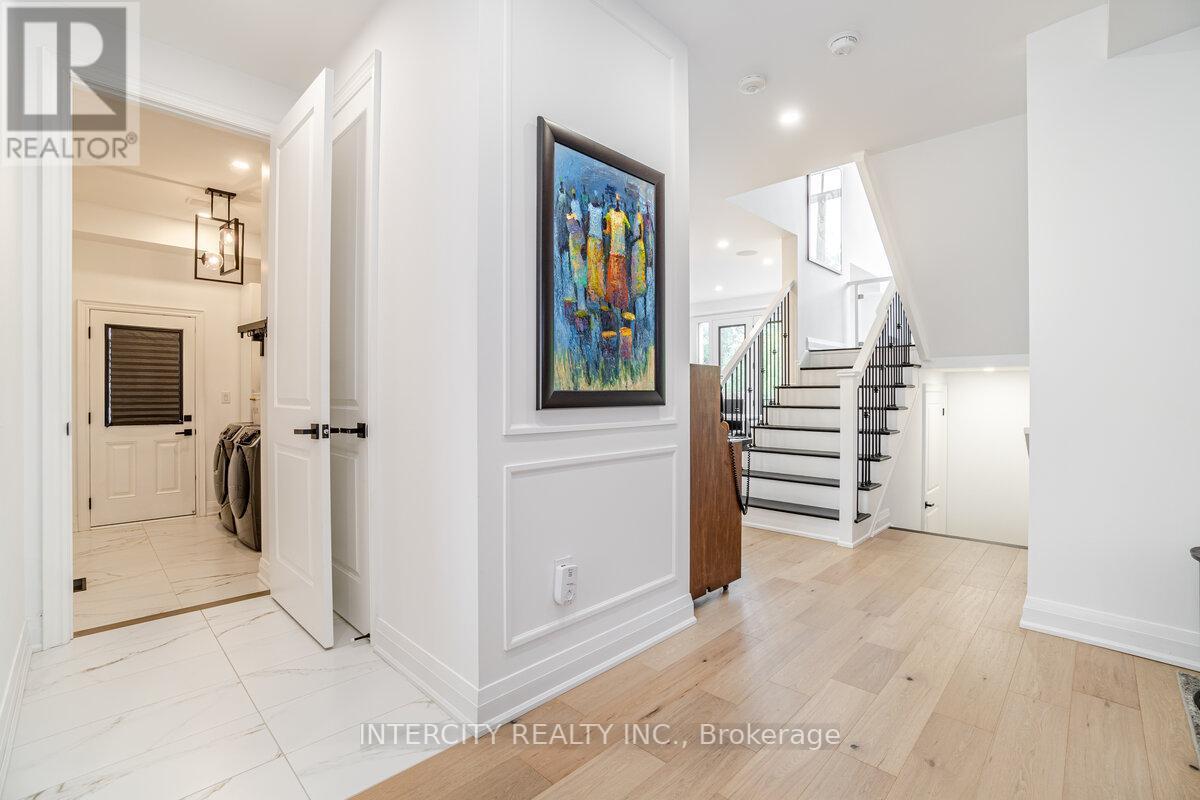 1035 KINGPEAK CRES
