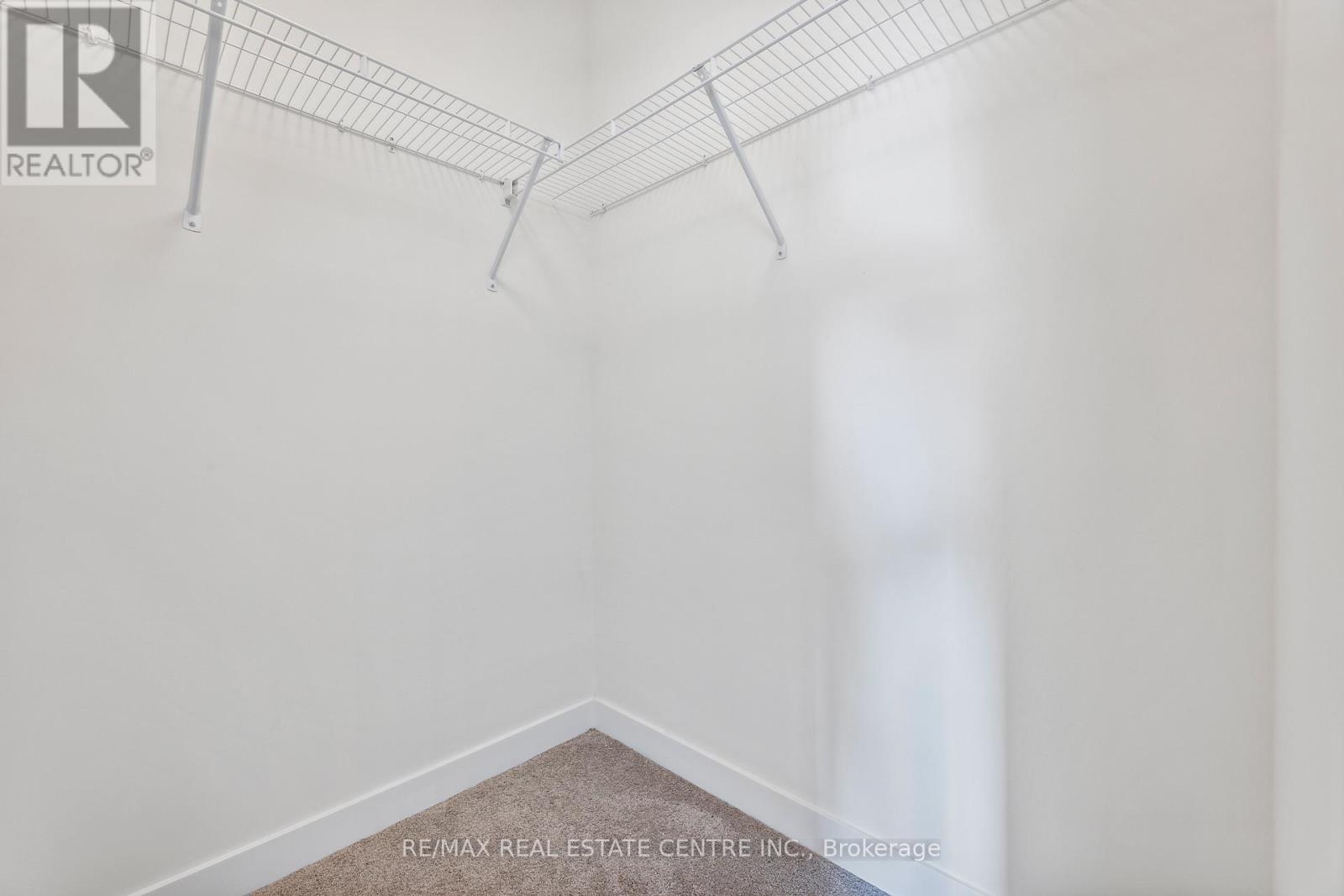 2571 CASTLEGATE CROSSING CRT