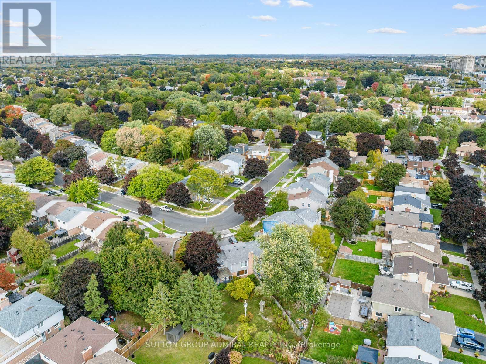 1750 LISTOWELL CRES
