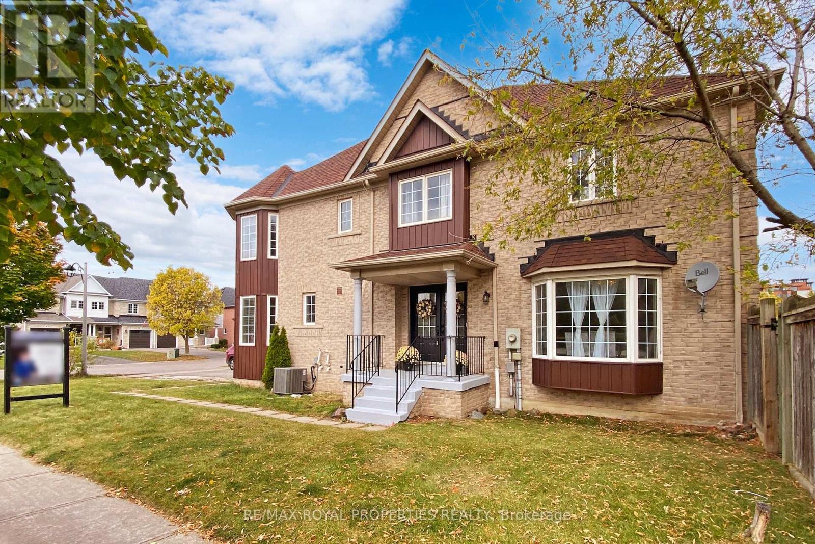 1 HUBBELL DR