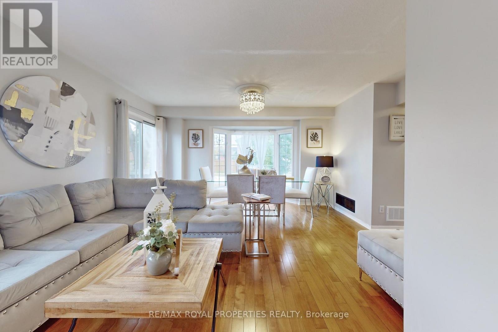 1 HUBBELL DR