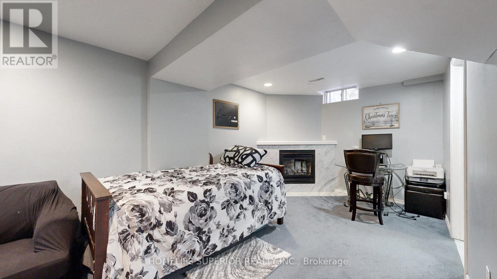 #2 -1640 NICHOL AVE