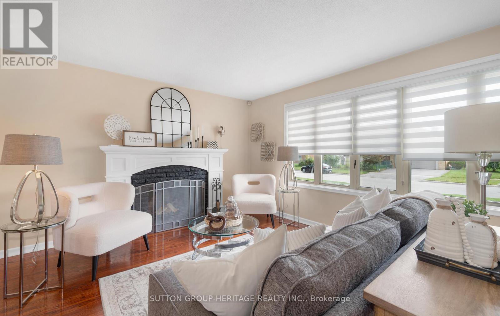 38 CHURCHILL RD