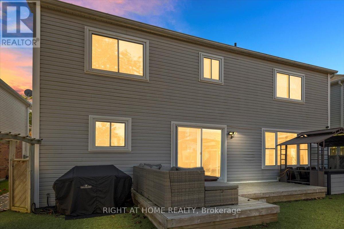 16 ASHBURY BLVD