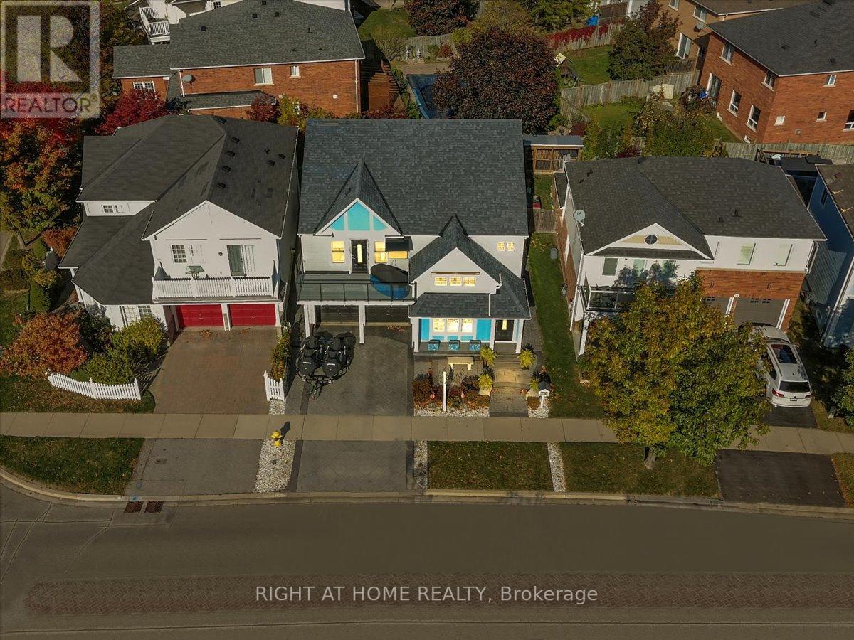 16 ASHBURY BLVD