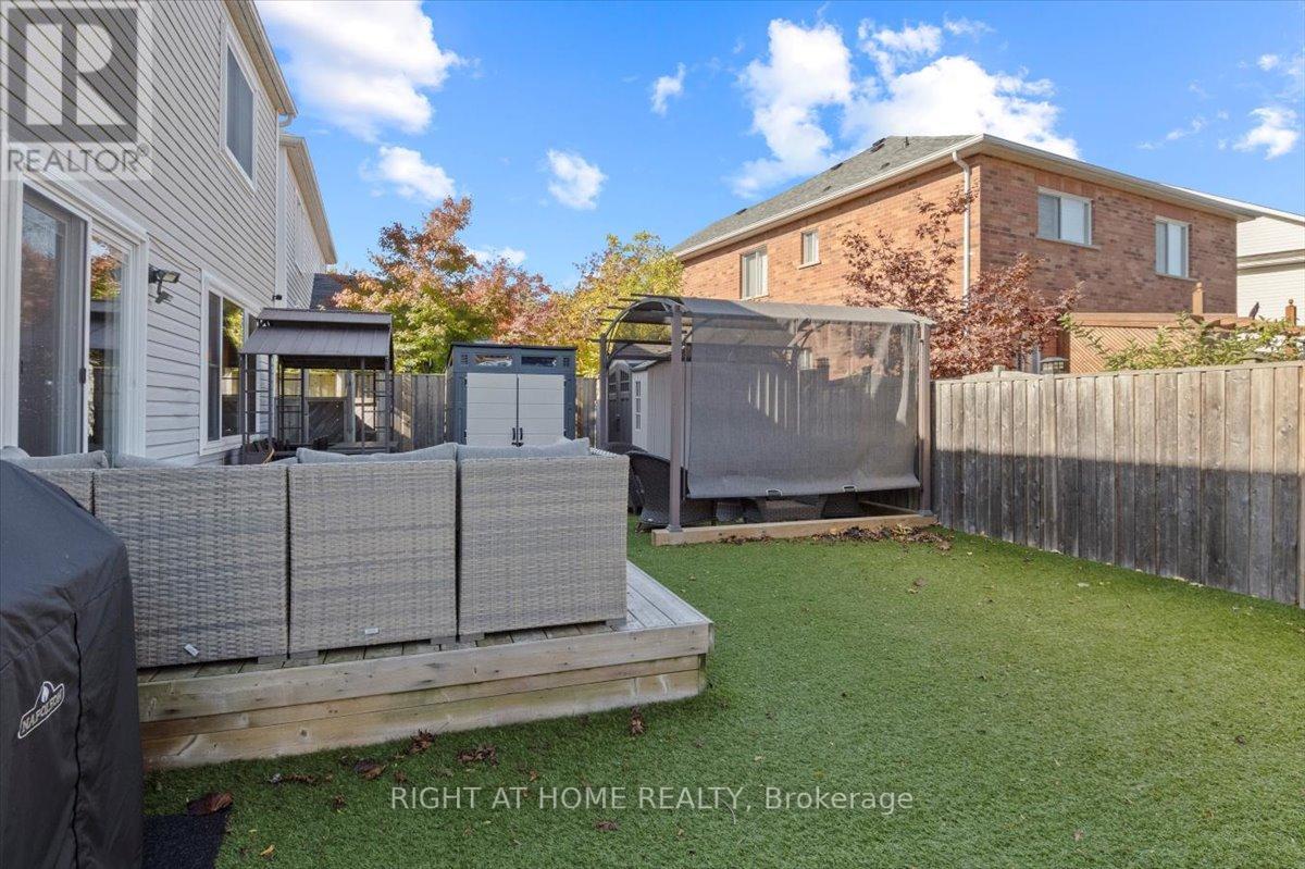 16 ASHBURY BLVD