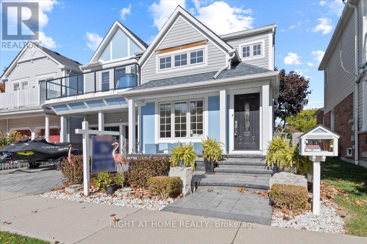 16 ASHBURY BLVD
