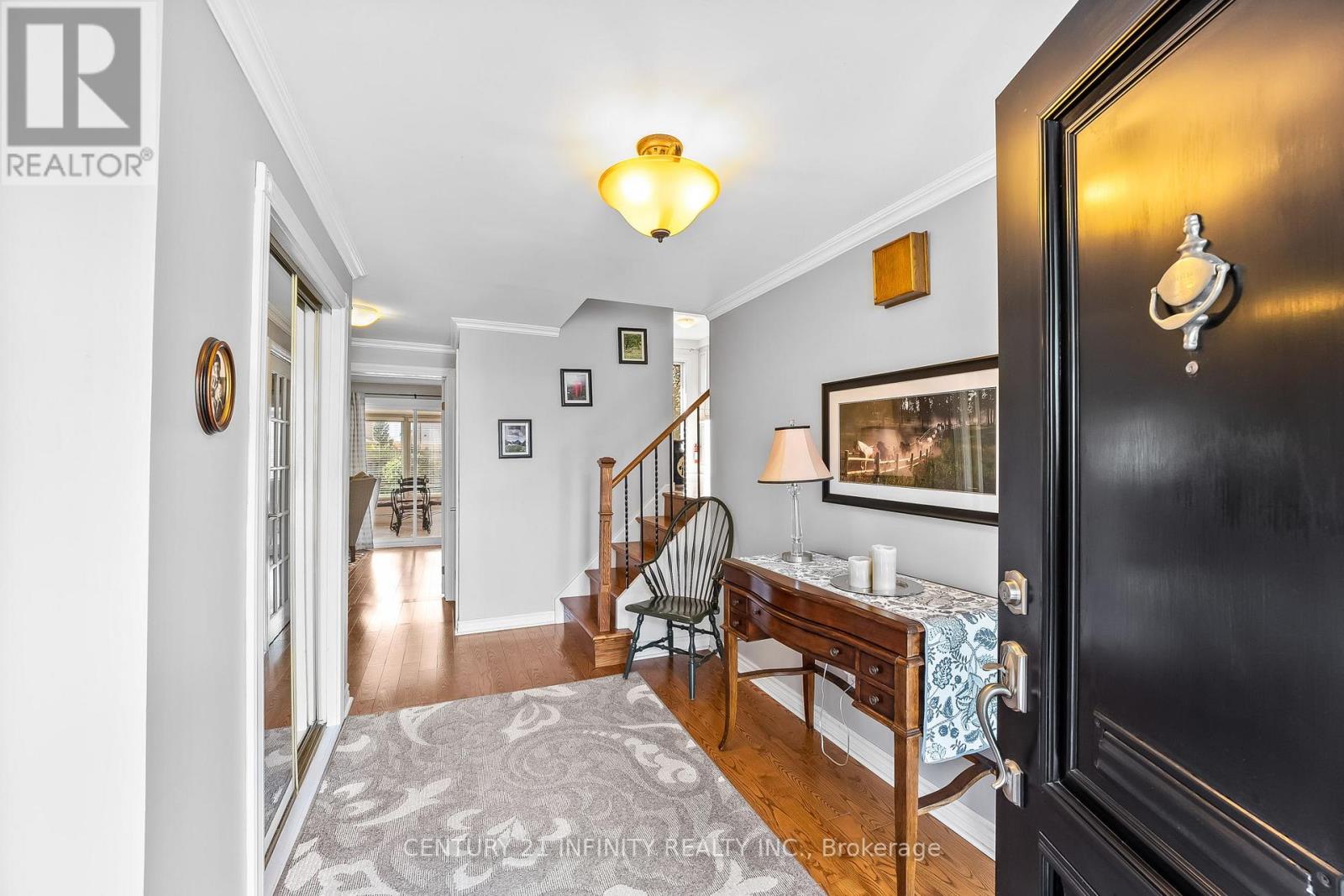 31 BOLLAND CRES