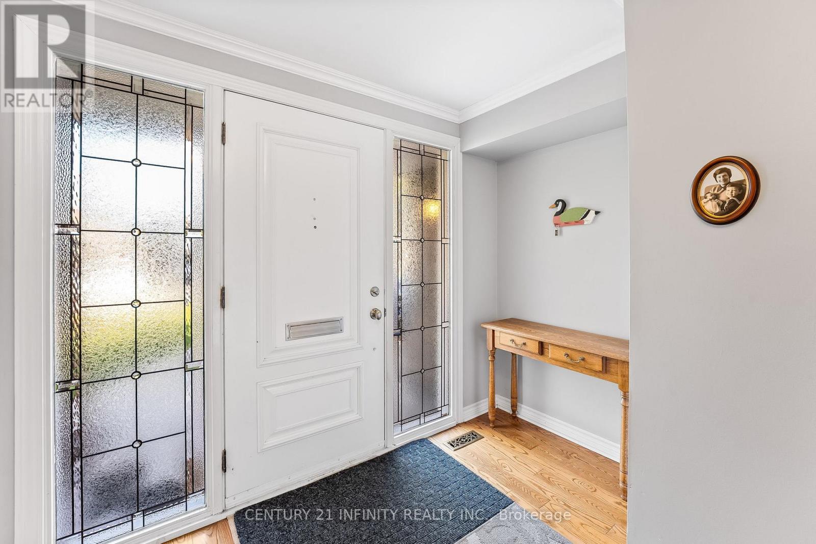 31 BOLLAND CRES